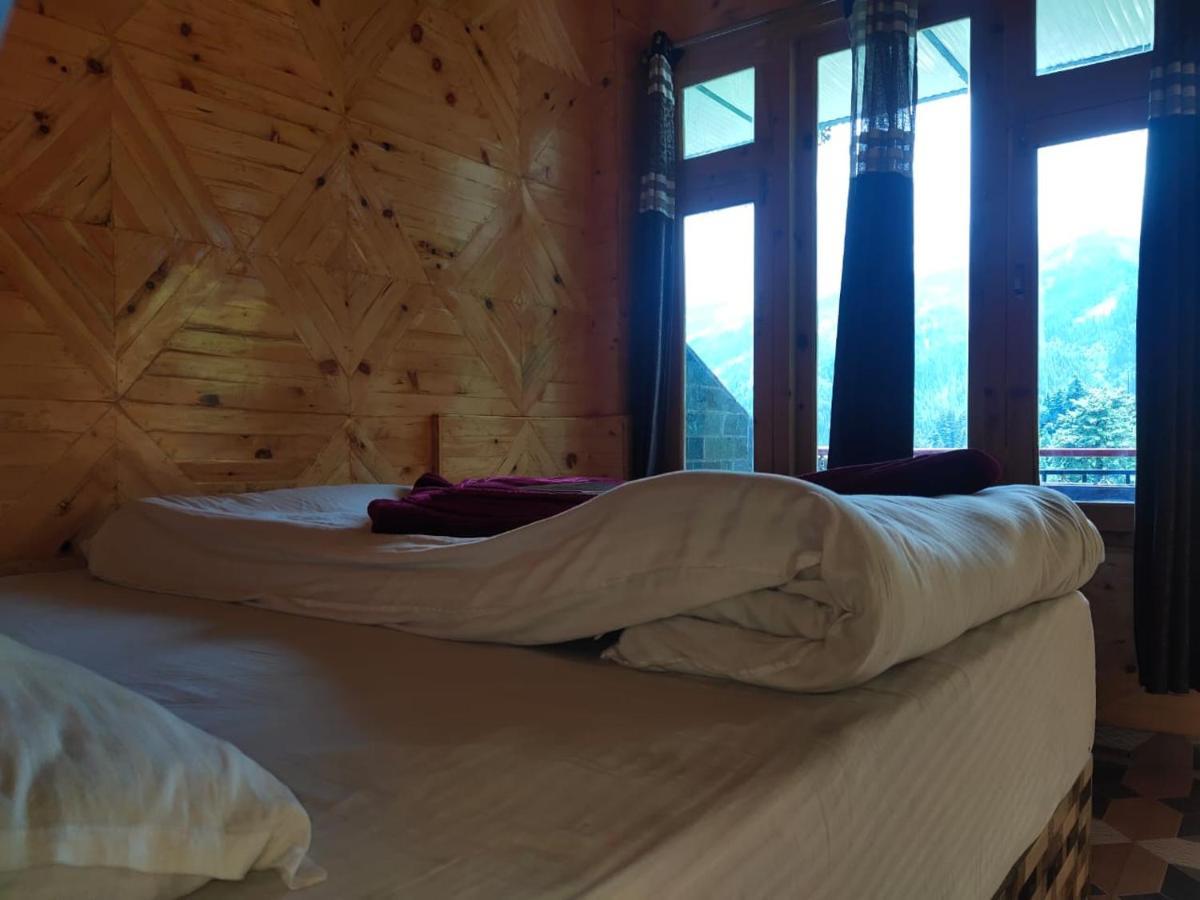 Hotel Eyesky, Tosh Extérieur photo