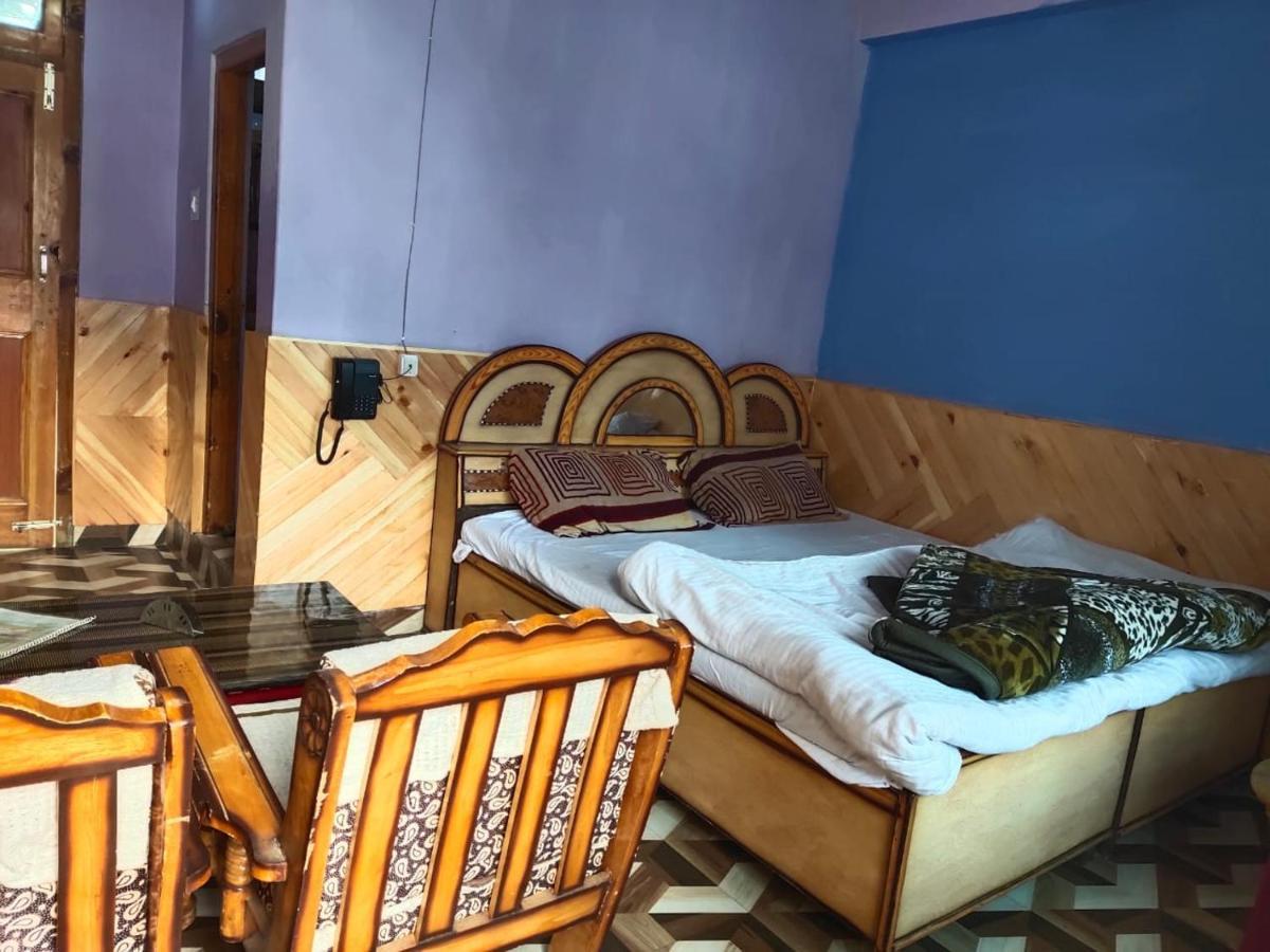 Hotel Eyesky, Tosh Extérieur photo