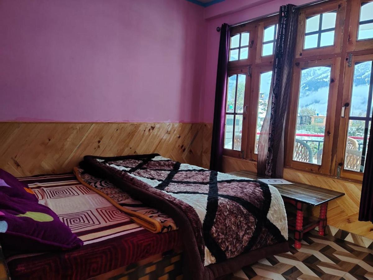 Hotel Eyesky, Tosh Extérieur photo