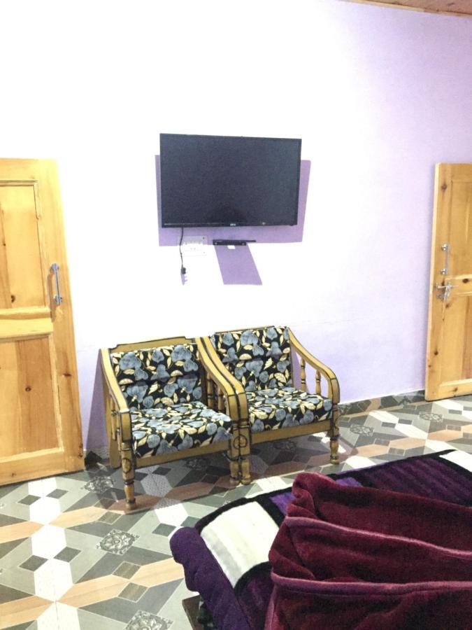 Hotel Eyesky, Tosh Extérieur photo